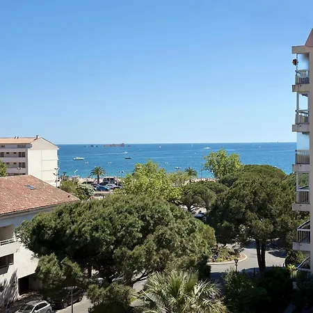 Elea, Vue Sur Mer, T1 Sur A 150m Des Plages * Frejus